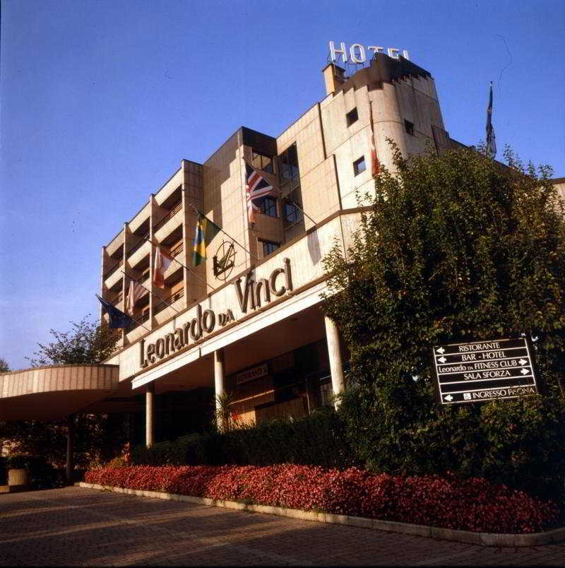 Best Western Hotel Leonardo Da Vinci Erba Exterior photo